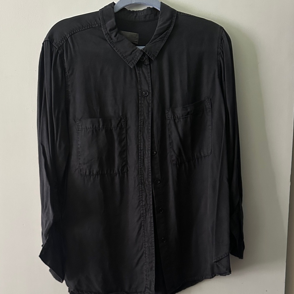 Women’s Universal Thread Goods Co (Target) Button Down